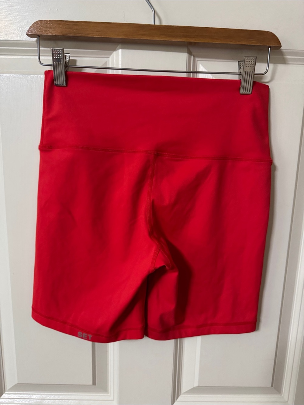 SET Active High-Waist Red Bike Shorts - Picture 4 of 6